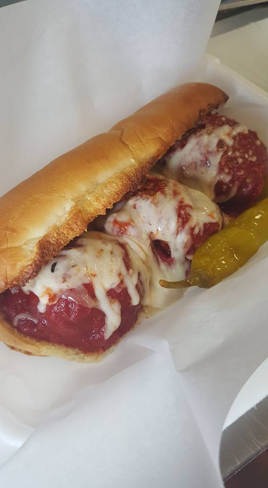 Wagon Wheel Pizza Serves Bridgeman's Ice Cream